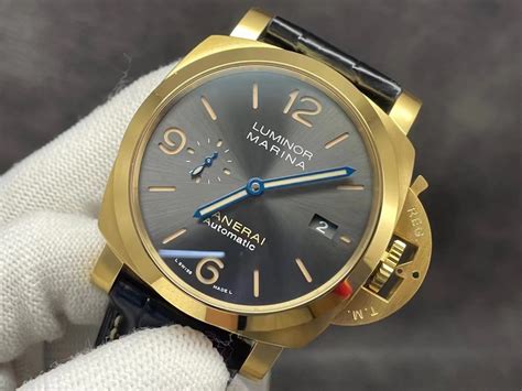 panerai 210 replica